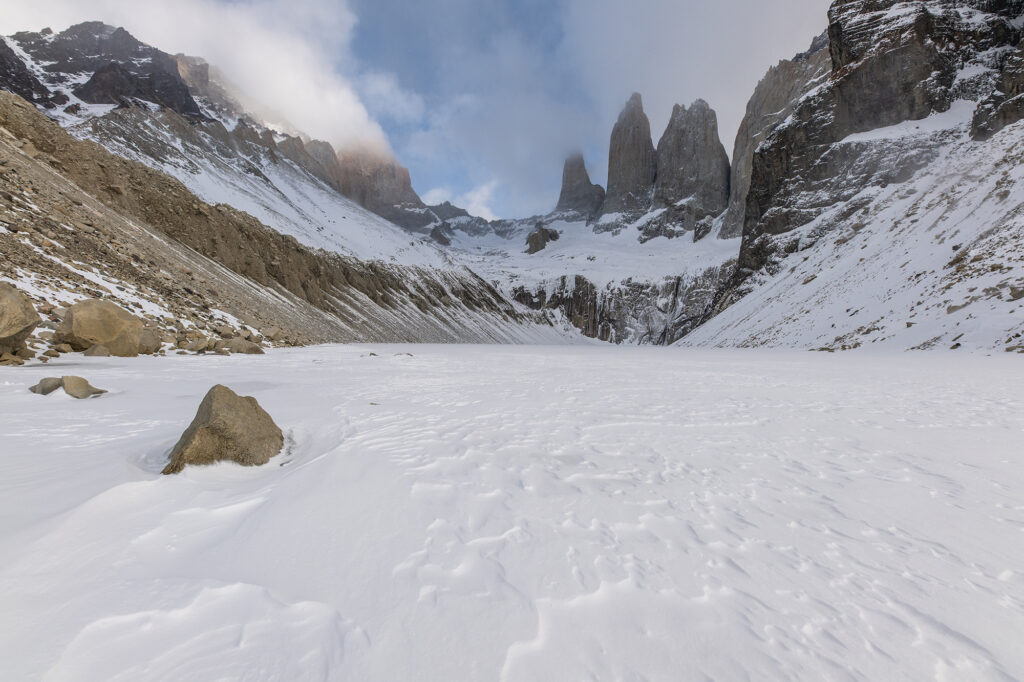 BASE TORRES EN INVIERNO A